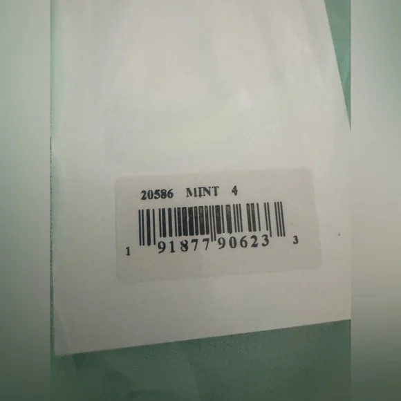 NWT $598 MAC DUGGAL GIRLS RUFFLED TULLE MINT SAGE GOWN DRESS MAXI TRAIN 20586 - Picture 6 of 6